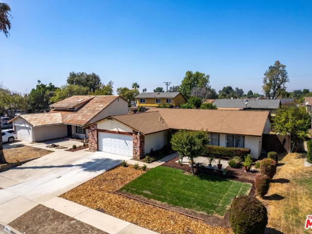 House for sale in Fontana, San Bernardino County