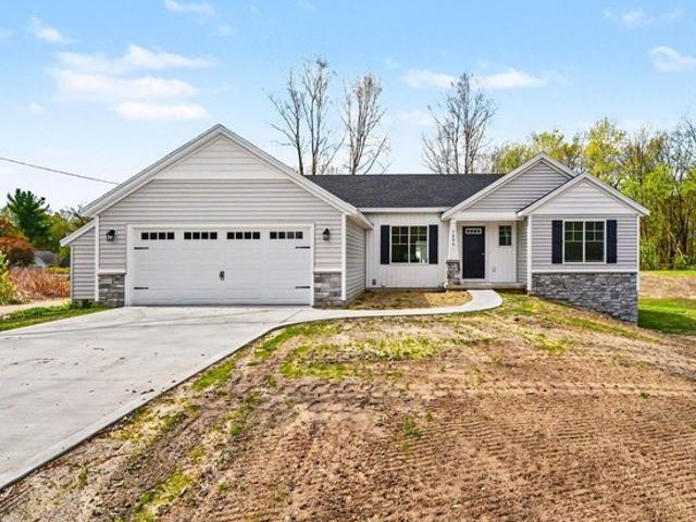 House for sale in Howard City, Michigan