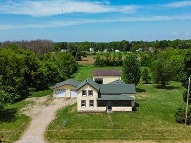 House for sale in Omro, Wisconsin