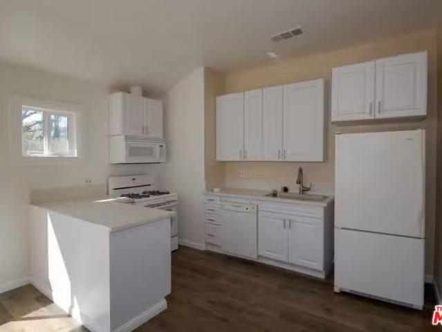House for rent in Van Nuys