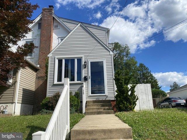 Townhouse for sale in Delco, Pennsylvania