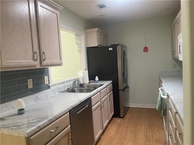 Condo for sale in Ark