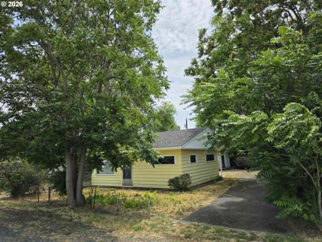 House for sale in Oregonia