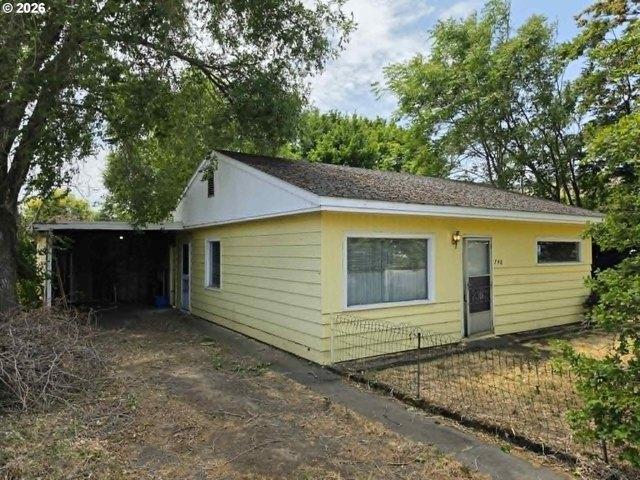 House for sale in Oregonia