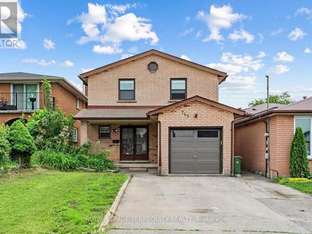 House for sale in Ancaster, Ontario