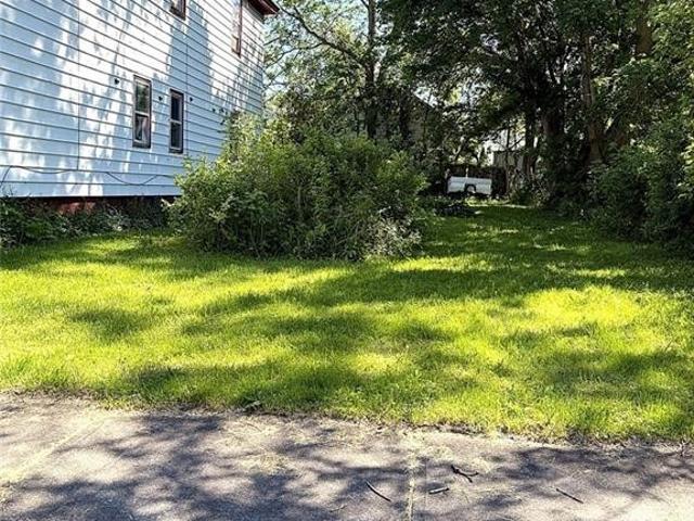 House for sale in Oneida, New York