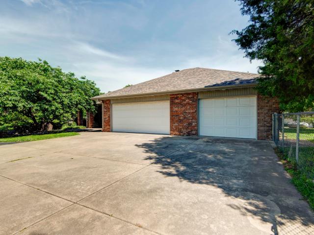 House for sale in Nixa, Missouri