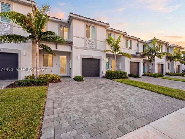 Townhouse for sale in Homestead, Florida