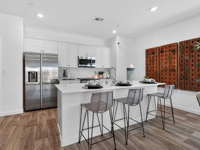 House for sale in Lemoore, California