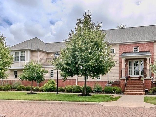 Condo for sale in Mentor, Ohio