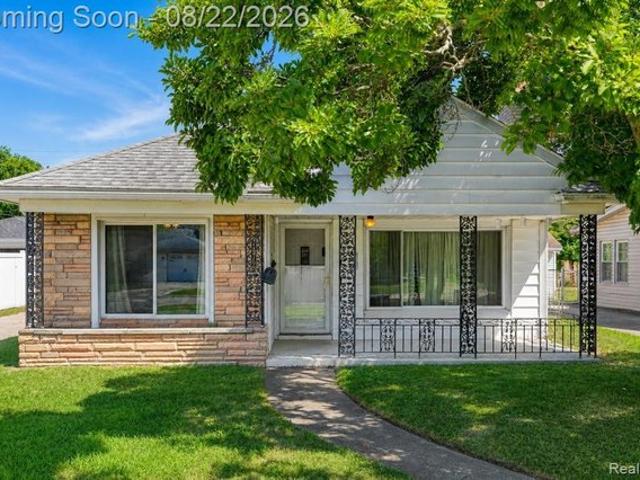 House for sale in Dearborn Heights, Michigan