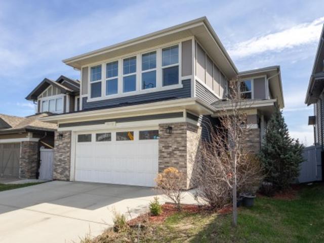 House for sale in Wedgewood, Alberta