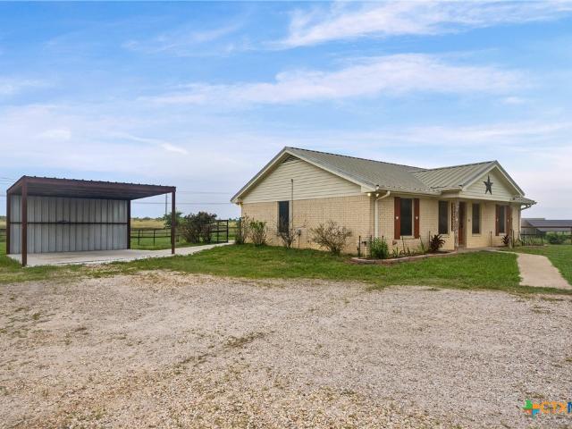 House for sale in Troy, Texas