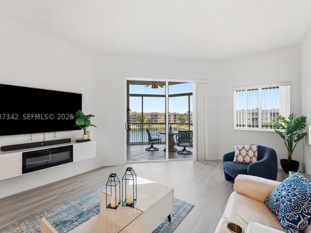 Condo for sale in Tamarac, Florida