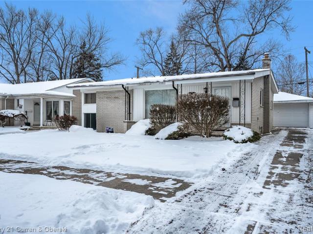 House for sale in Dearborn Heights, Michigan