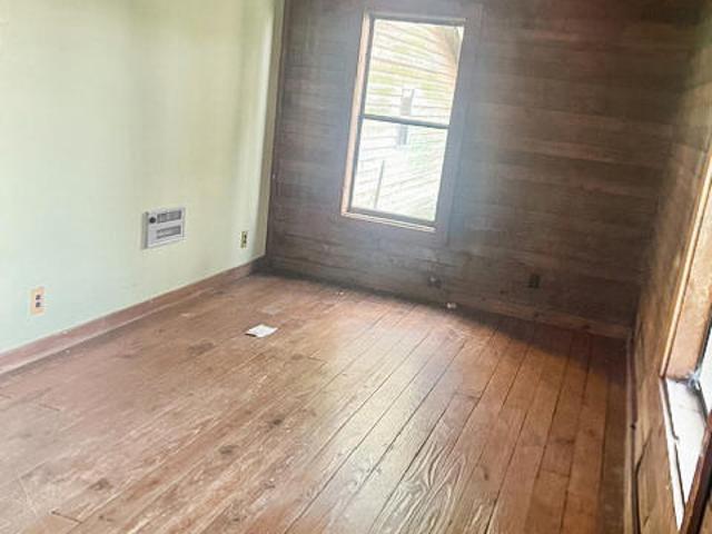 House for sale in Ledbetter, Kentucky