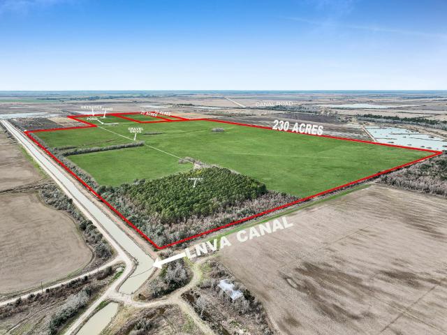 Land for sale in Chambers, Texas