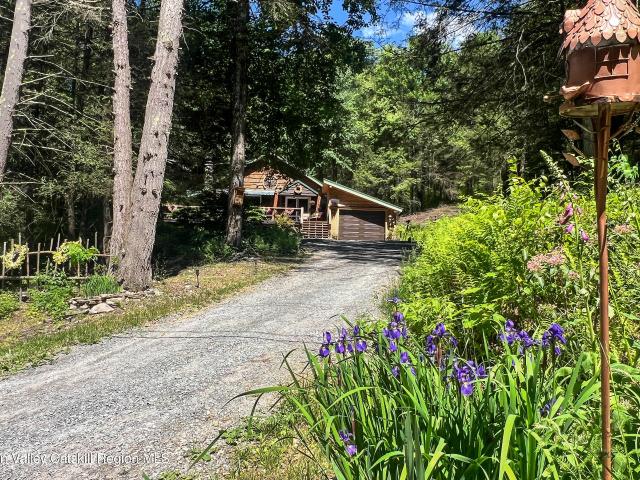 House for sale in Hamden, New York