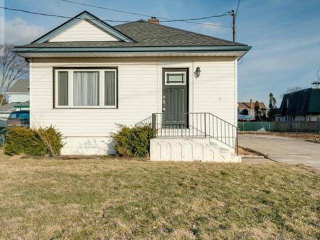 House for sale in Niagara, Ontario