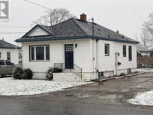 House for sale in St. Catharines, Ontario