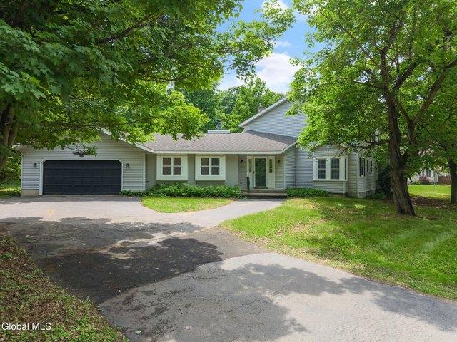 House for sale in Saratoga, New York
