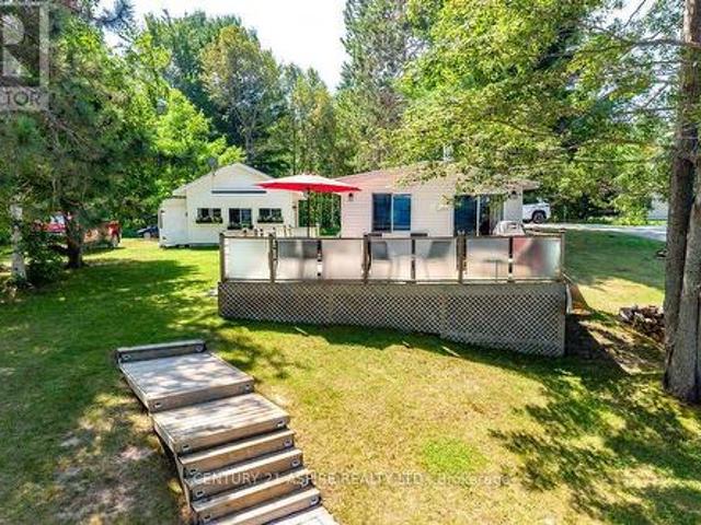 House for sale in Renfrew, Ontario
