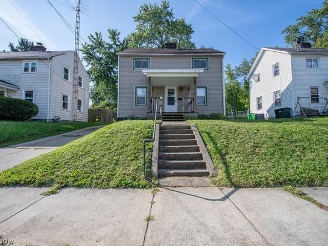 House for sale in Alliance, Stark County