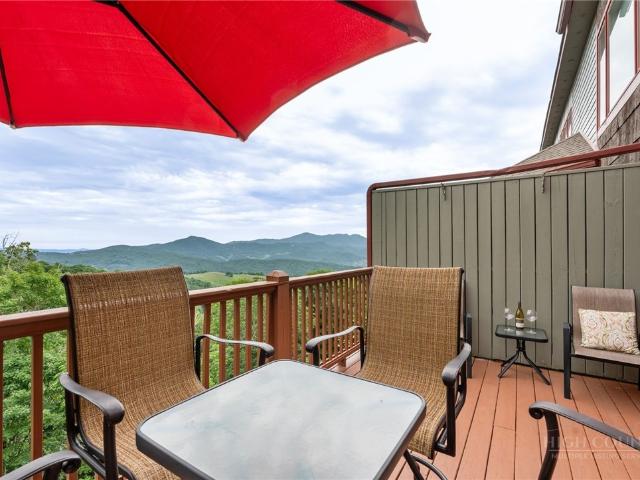 Townhouse for sale in Avery, North Carolina