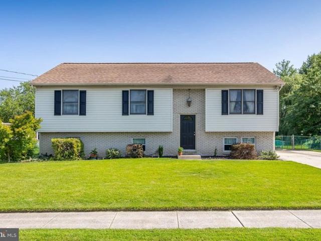 House for sale in Gibbstown, New Jersey