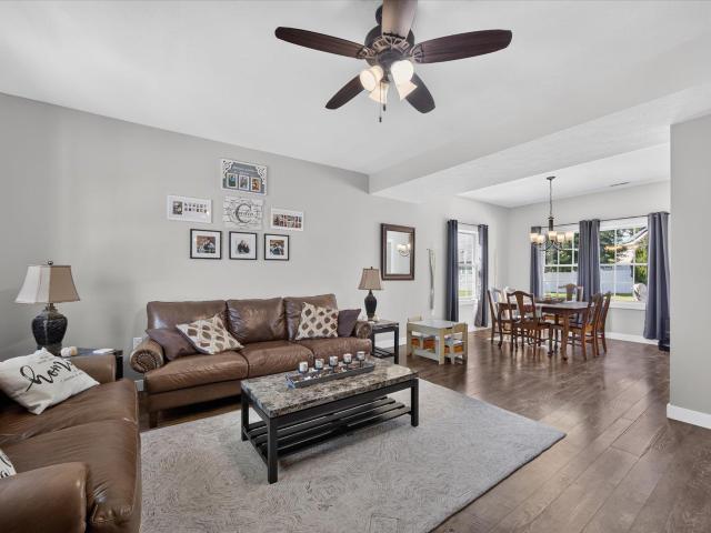 House for sale in Ellettsville, Monroe County