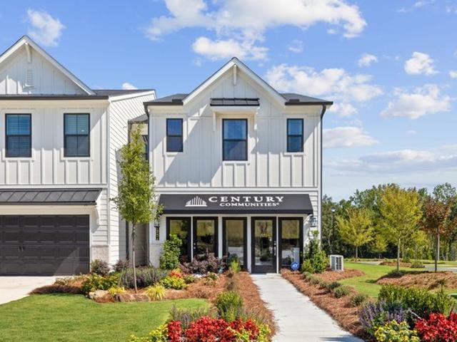 House for sale in Flowery Branch, Georgia