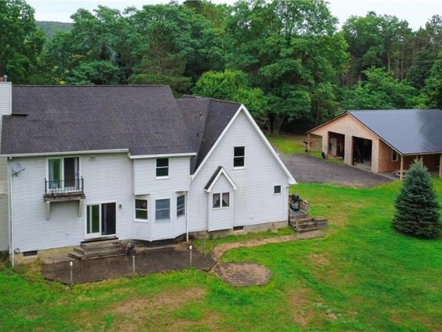 House for sale in Holland, New York