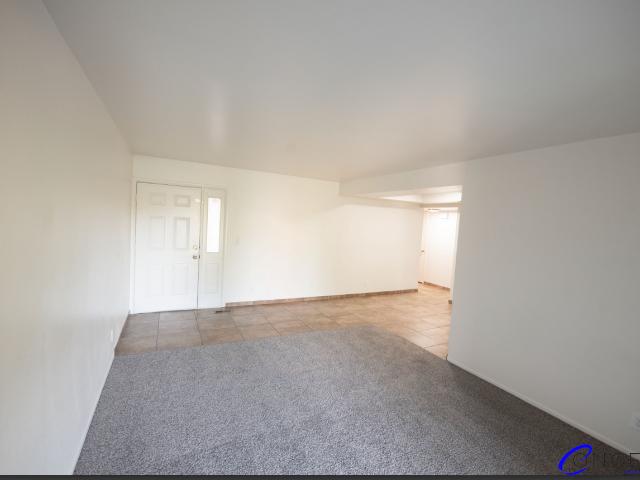 Apartment for rent in Midvale
