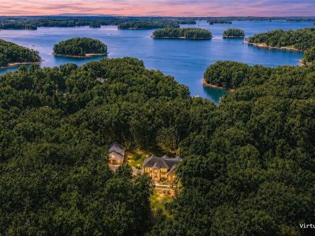 House for sale in Cumming, Georgia