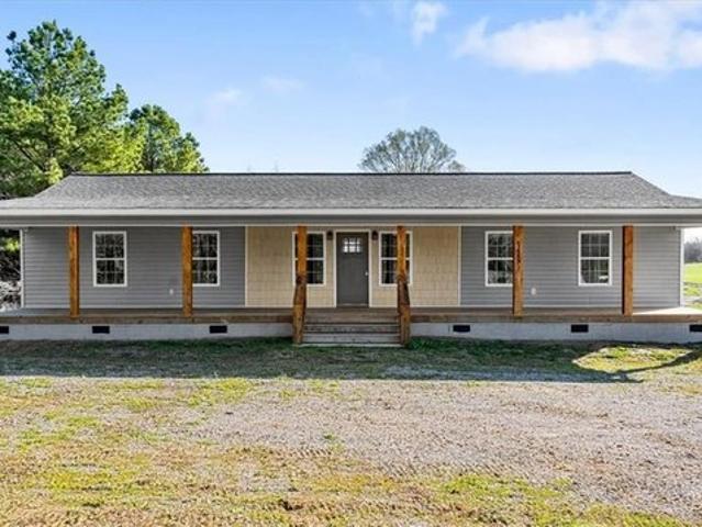House for sale in Seagrove, North Carolina