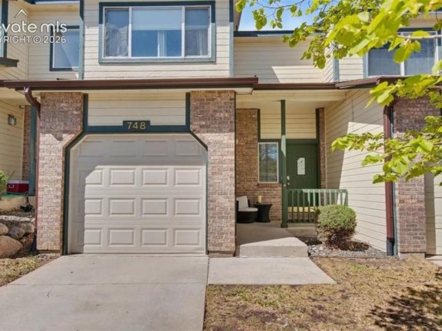 Townhouse for sale in Colorado Springs, Colorado