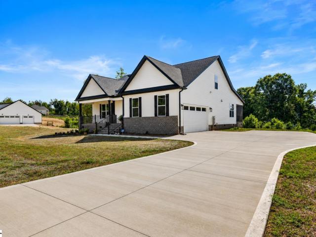 House for sale in Laurens, South Carolina