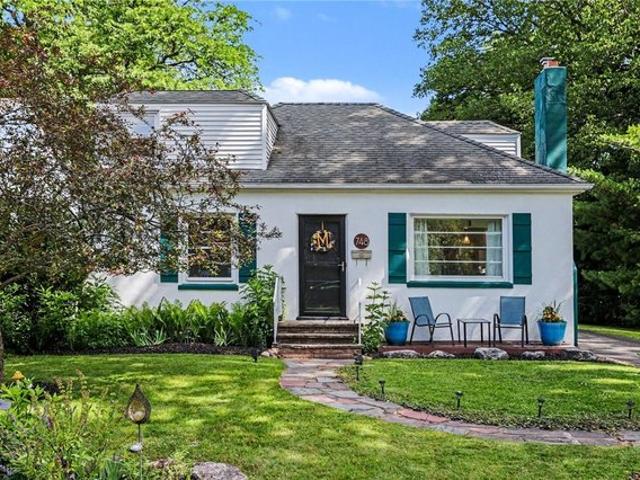 House for sale in Oak Hill, New York