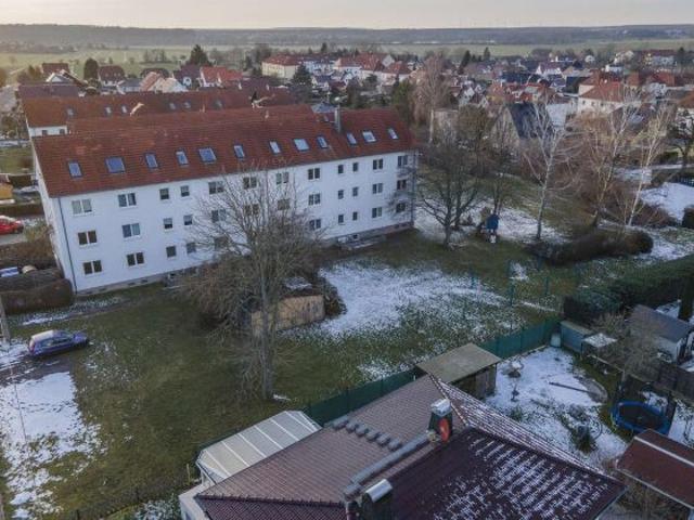Erdgeschosswohnung kaufen in Borna, Sachsen