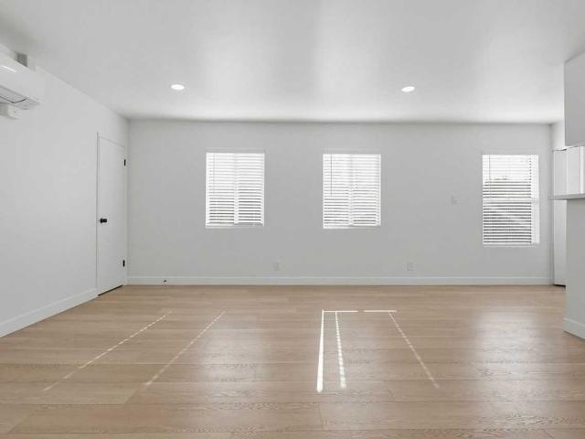 Apartment for rent in Long Beach, California