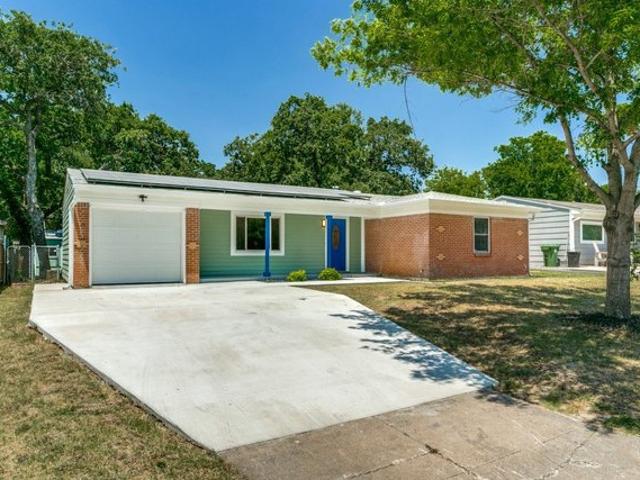 House for sale in Hurst, Texas