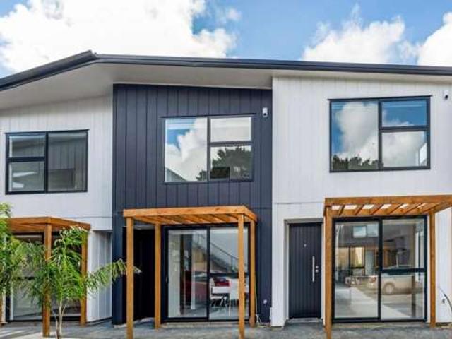 Resort for rent in East Tamaki