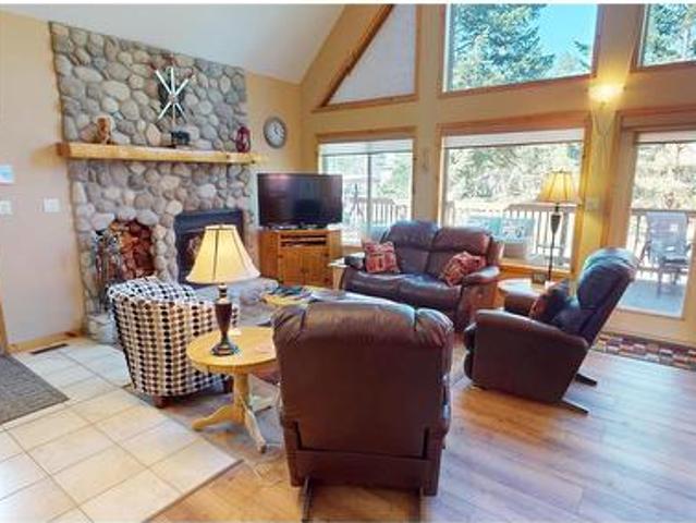 House for sale in Radium Hot Springs, British Columbia