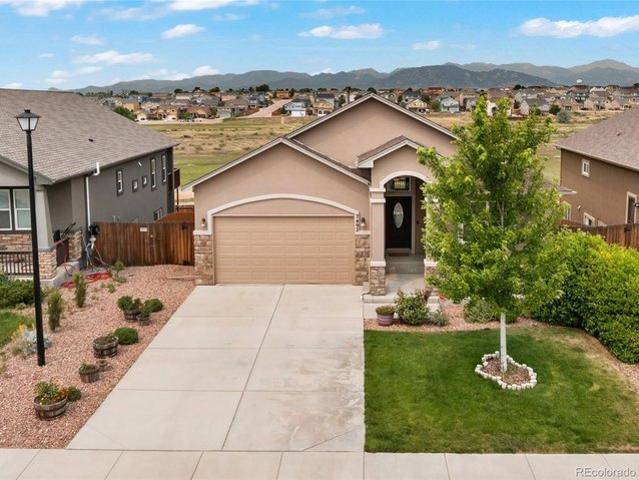 House for sale in Colorado Springs, Colorado