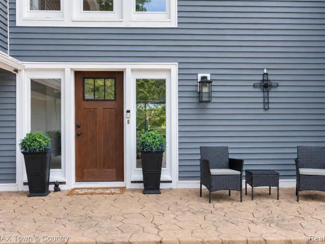 House for sale in Flushing, Michigan