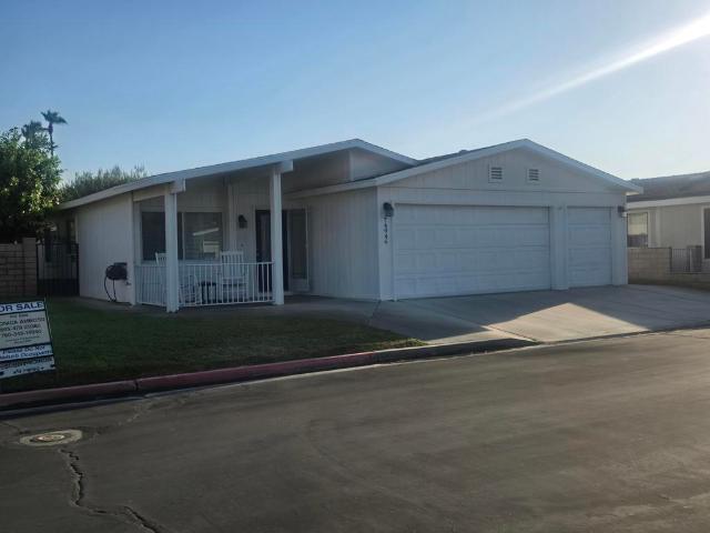House for sale in Thousand Palms, California