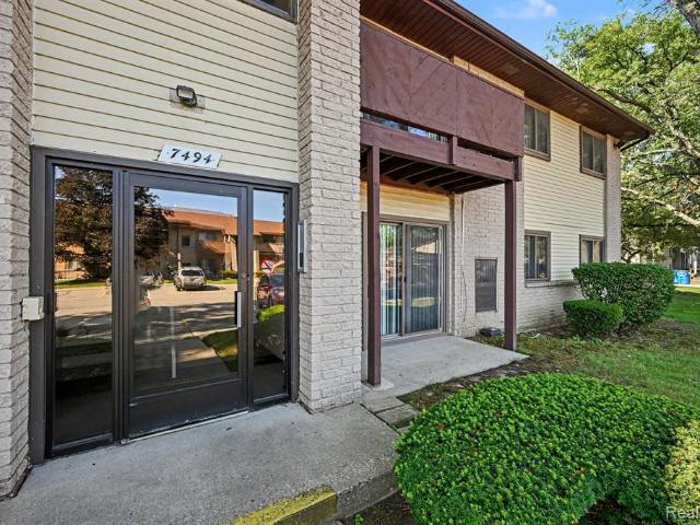 Condo for sale in Westland, Michigan