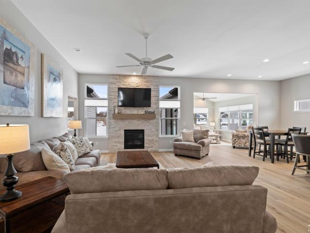 Condo for sale in Samaria, Michigan