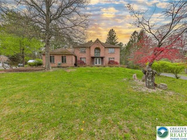 House for sale in Glenshaw, Pennsylvania