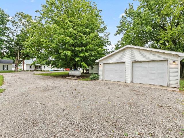House for sale in Wawaka, Indiana